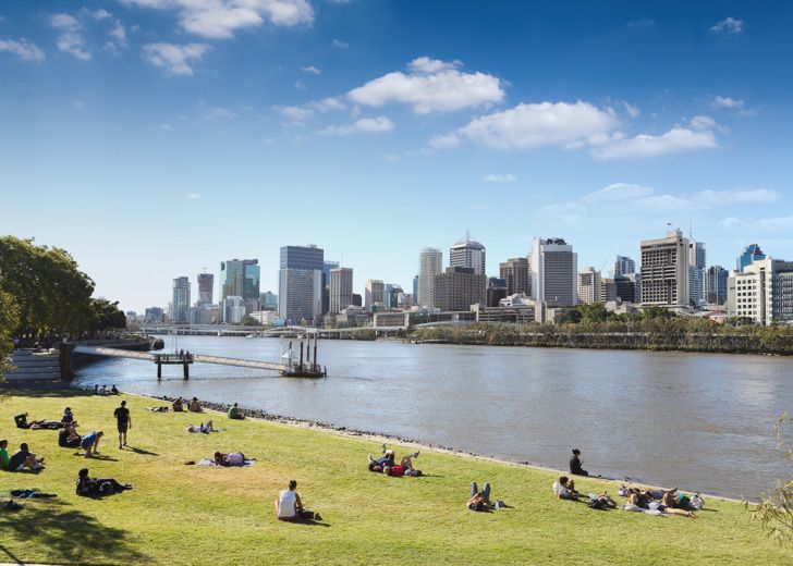 Brisbane skyline from the park
